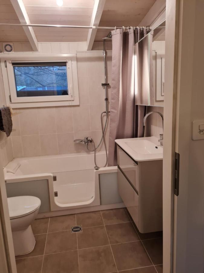 Rhone Cottage 4 Noville エクステリア 写真